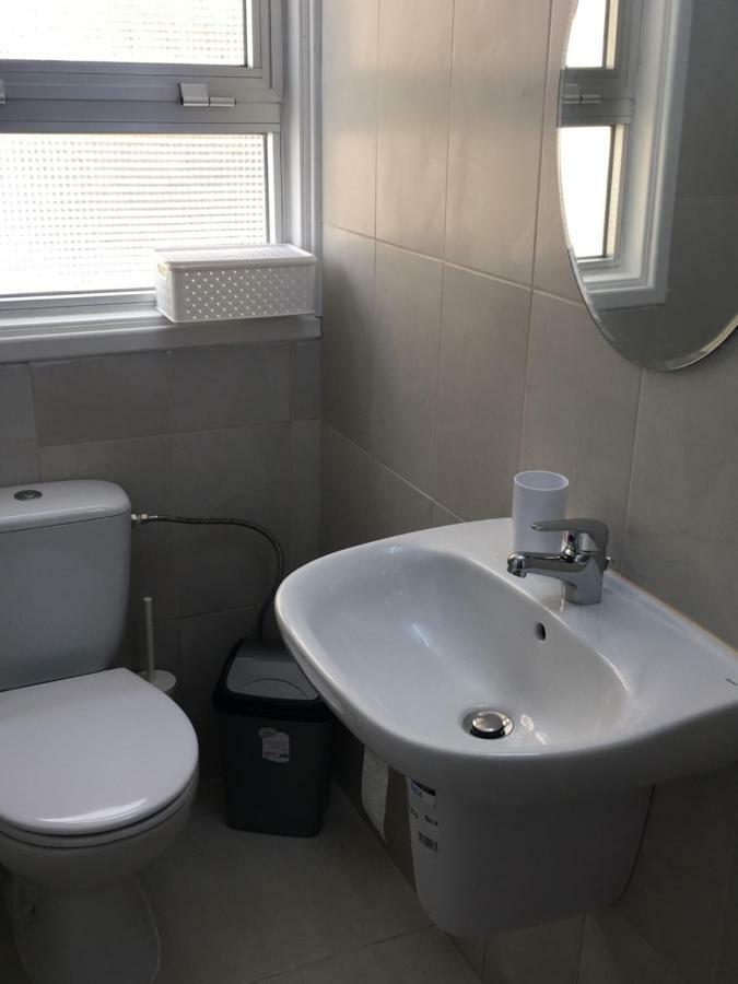Larnaca Beach Apartment 44 ภายนอก รูปภาพ