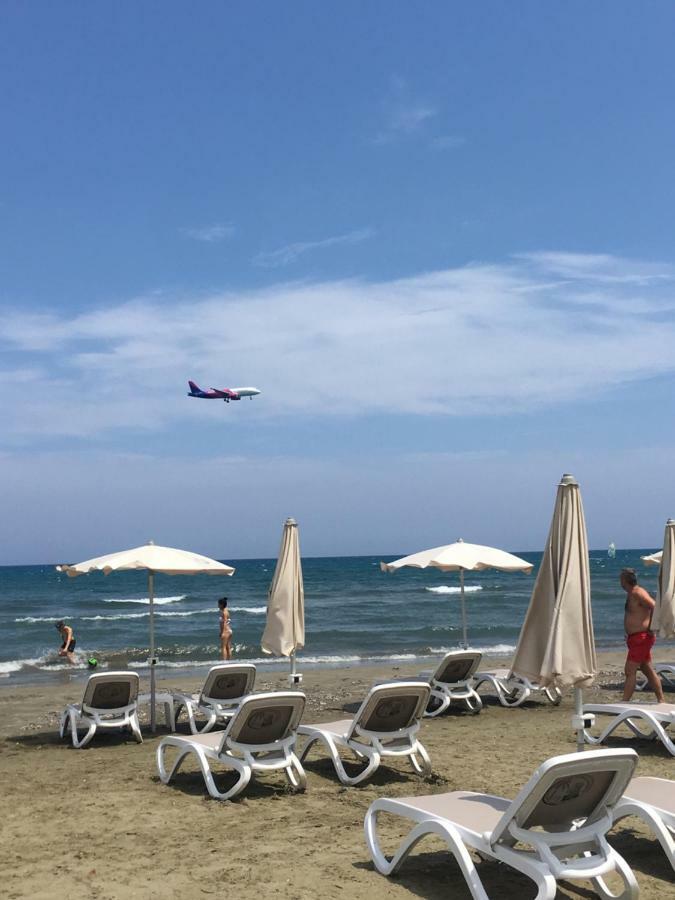 Larnaca Beach Apartment 44 ภายนอก รูปภาพ